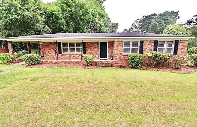 2212 Azalea Dr. photos photos