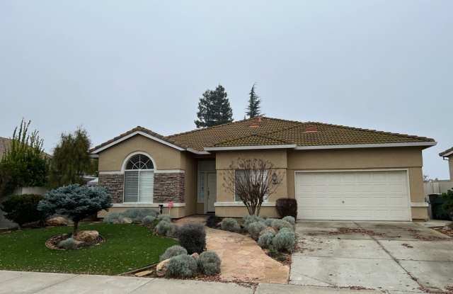 Single story in NW Modesto near Kaiser & major shopping! Gallery 1