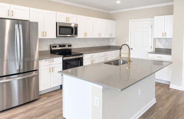 3426 Dahlia drive Gallery 2