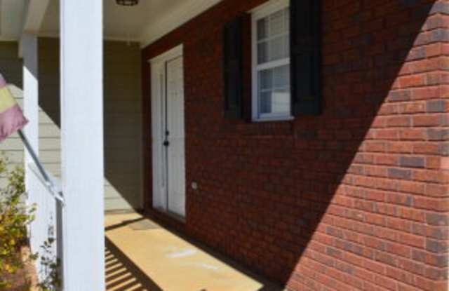 Great 3 bedroom home for rent in Phenix City Gallery 3