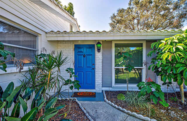 3185 REGATTA CIRCLE Gallery 2
