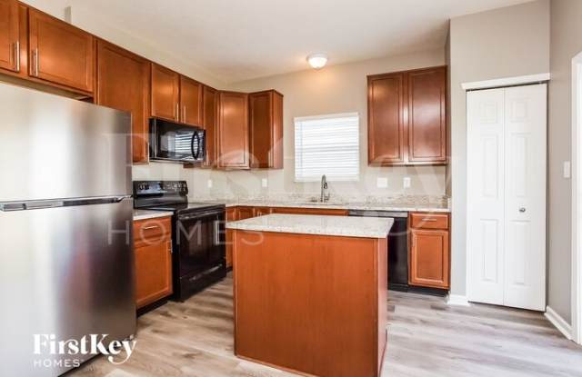 6610 Aster Drive Gallery 4