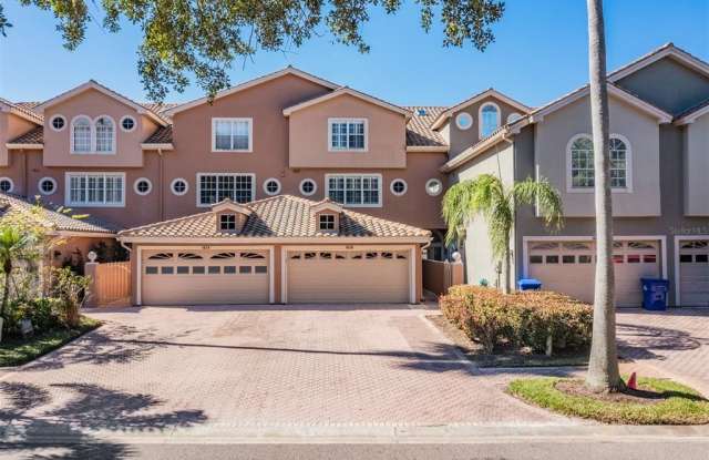 1626 LAGO VISTA BOULEVARD - 1626 Lago Vista Boulevard, East Lake, FL 34685