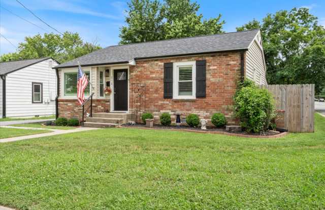 313 Quandt Avenue photos photos