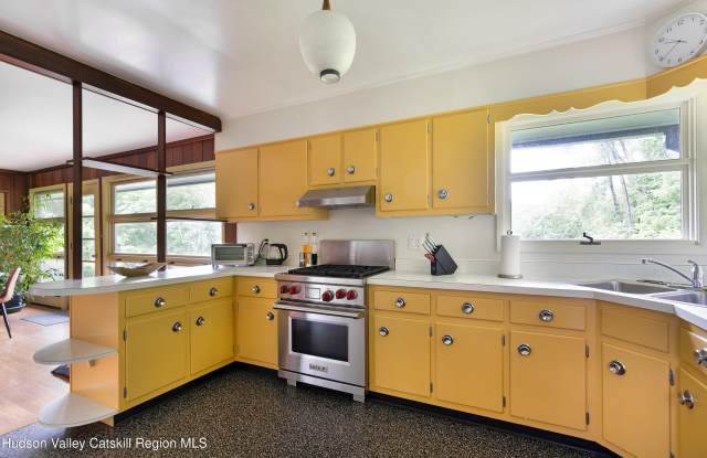 324 Fish Creek Road Gallery 4