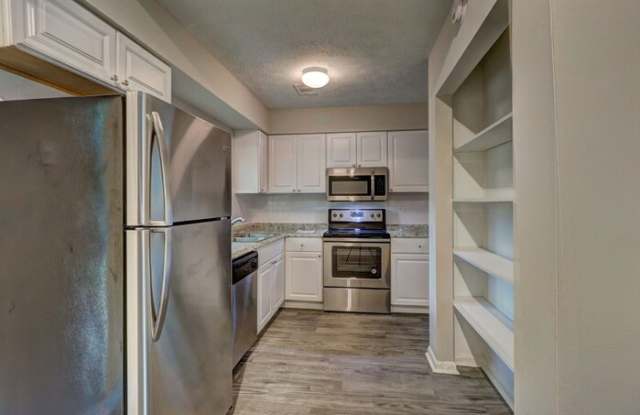 209 Peachtree Court Gallery 4