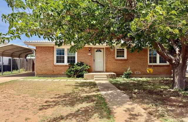 2704 Delano Ave photos photos