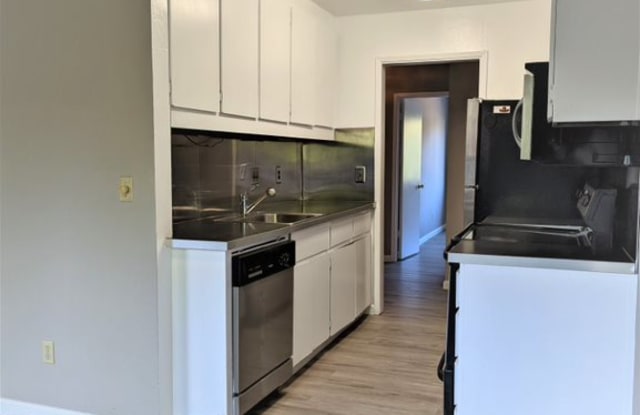 50 E Middlefield Rd Apt 1 photos photos