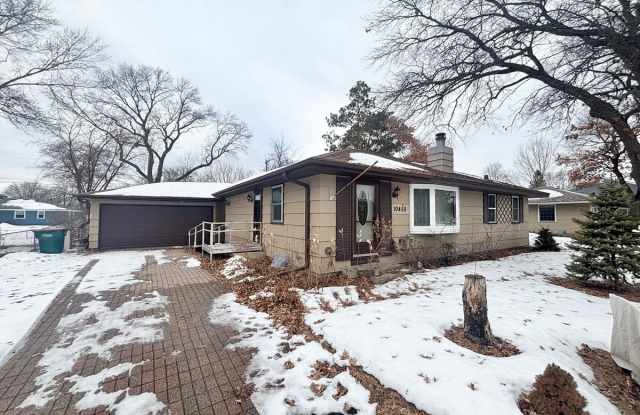 10450 Washington Blvd Ne photos photos