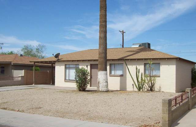 4430 N 49TH Avenue Gallery 3