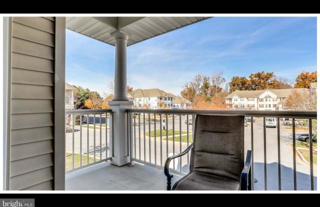 9619 DEVEDENTE DRIVE Gallery 4