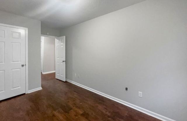 3414 Kensington Ct Gallery 3