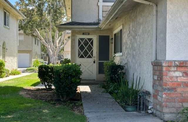 $300 MOVE-IN BONUS! 2 BEDROOM MARINA VILLAGE TOWNHOUSE IN PORT HUENEME photos photos