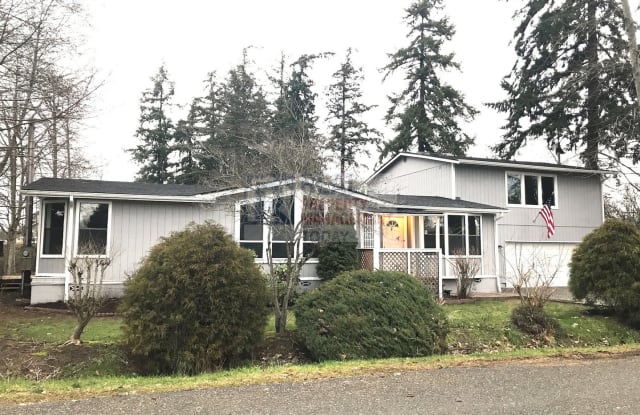 1215 101st South E - 1215 101st St E, Midland, WA 98445