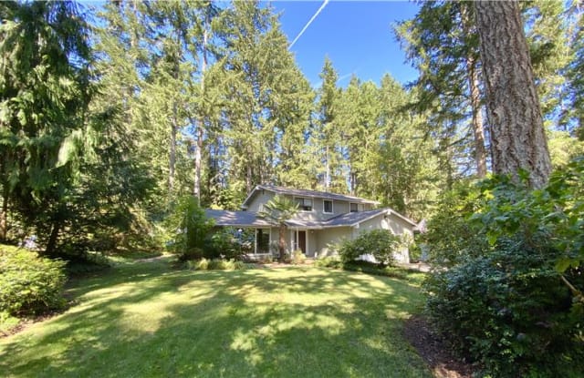 13707 Rocky Ridge Rd NW - 13707 Rocky Ridge Road Northwest, Silverdale, WA 98383
