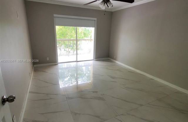 1450 East Sample Road Gallery 3