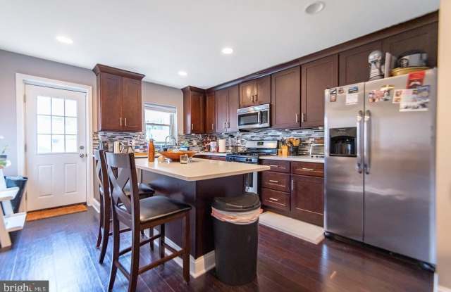 2357 E SUSQUEHANNA Avenue photos photos