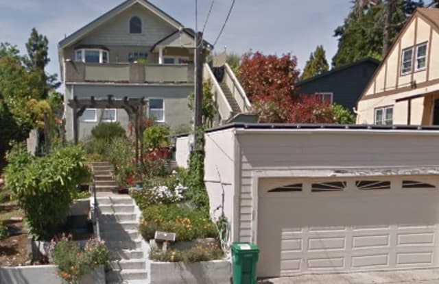 3301 Kingsland Ave - 3301 Kingsland Avenue, Oakland, CA 94619