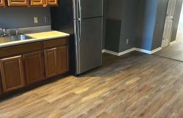 1805 AIKEN STREET photos photos