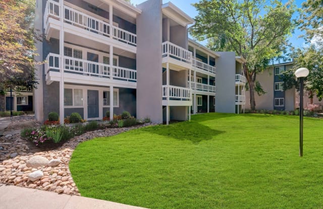 Featherstone Apartments photos photos