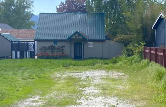 Charming 1-Bedroom Home – All Utilities Included! photos photos