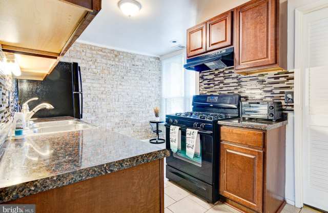 3327 HUNTLEY SQUARE DRIVE - 3327 Huntley Square Drive, Oxon Hill, MD 20748