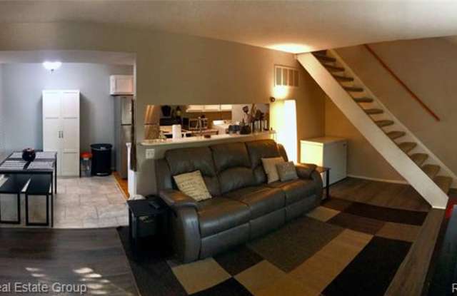 3133 SUNNYSIDE Court Gallery 2