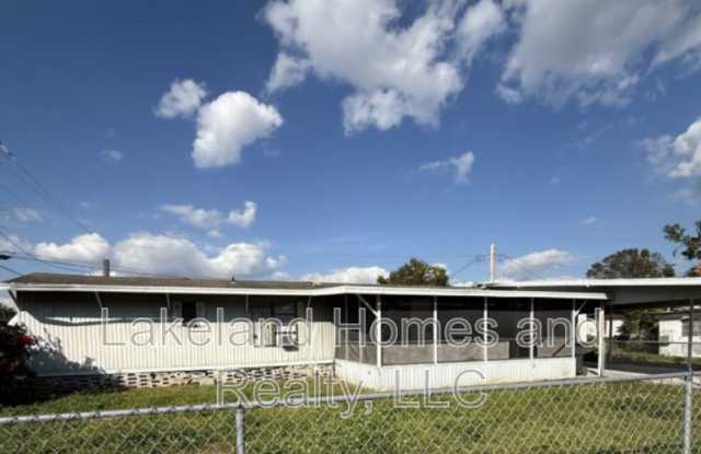 2906 Rossi Lane - 2906 Rossi Lane, Combee Settlement, FL 33801