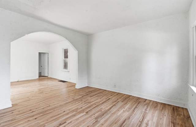 3-Bedroom Home with Modern Updates Gallery 4