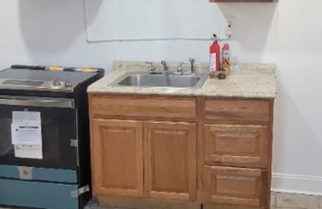 942 Macdade blvd 2 - 942 Macdade Boulevard, Collingdale, PA 19023