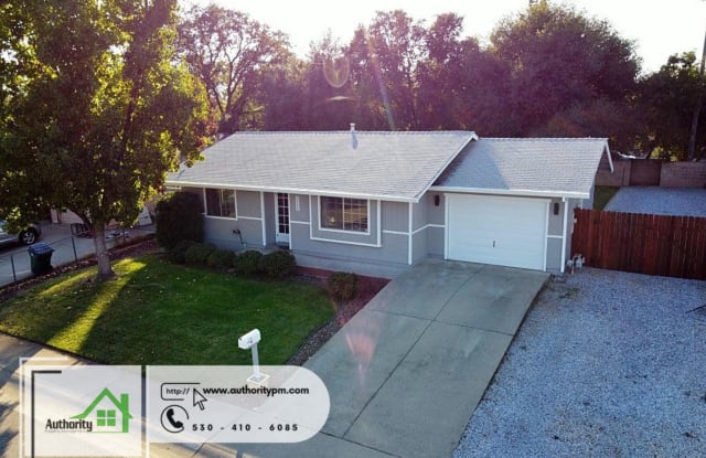 3288 Foothill Vista Dr - 3288 Foothill Vista Drive, Cottonwood, CA 96022