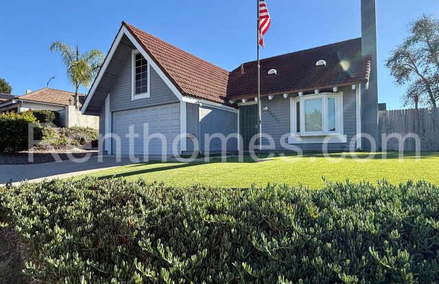 Rancho San Diego, 9911 Ivy St, Beautifully Remodeled, Loft, Bonus Room, AC, Fireplace, 2 Car Garage with opener. photos photos Rancho San Diego, 9911 Ivy St, Beautifully Remodeled, Loft, Bonus Room, AC, Fireplace, 2 Car Garage with opener. photos photos