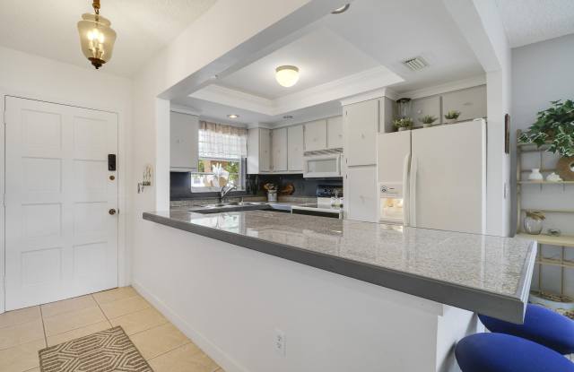 308 Golfview Road Gallery 4