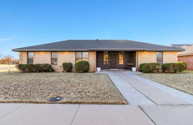 3701 Oakmont Dr photos photos