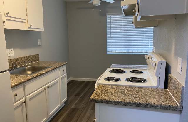 725 N San Joaquin Ave photos photos 725 N San Joaquin Ave photos photos