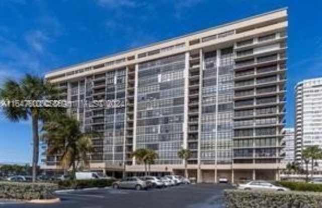 2017 S Ocean Dr photos photos