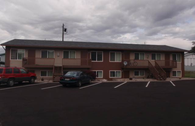 106 Camelot Court photos photos