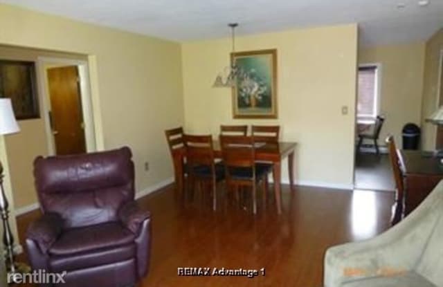 120 Bailey Rd - 120 Bailey Road, Worcester County, MA 01520