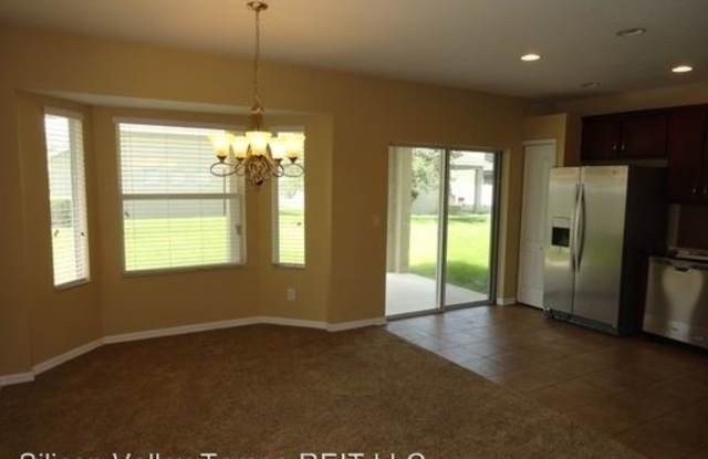 12671 Belcroft Drive Gallery 4