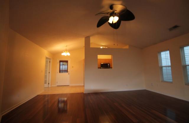 124 Blue Heron Place Gallery 3
