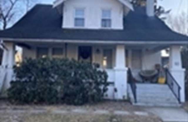 51 Belleclaire Ave - 51 Belleclaire Avenue, Longmeadow, MA 01106