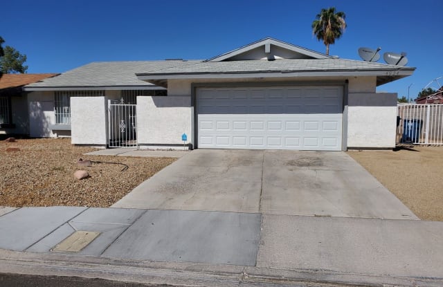 4924 Canyon Creek Rd - 4924 Canyon Creek Road, Las Vegas, NV 89110