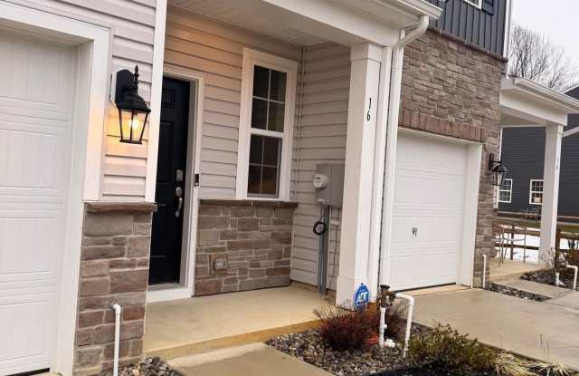 16 WHALER DRIVE photos photos