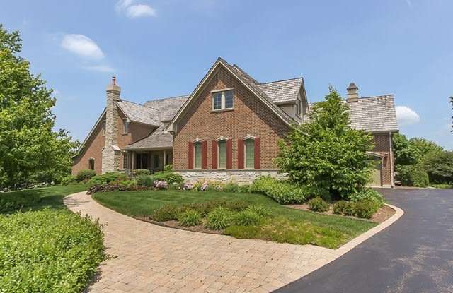 1400 West Longwood Drive - 1400 West Longwood Drive, Woodstock, IL 60098