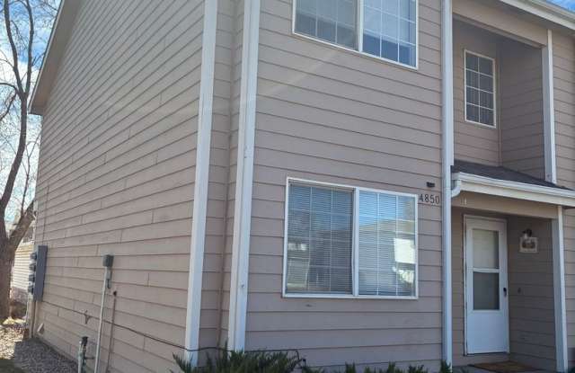 2 Bed 1.5 Bath Townhouse End Unit in North Central Loveland photos photos