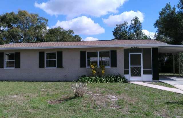 3 Bed 1 Bath Home | Pet Friendly | Washer Dryer Hook Ups | Section 8 Welcome photos photos