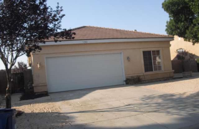3501 W Racquet Lane Gallery 1
