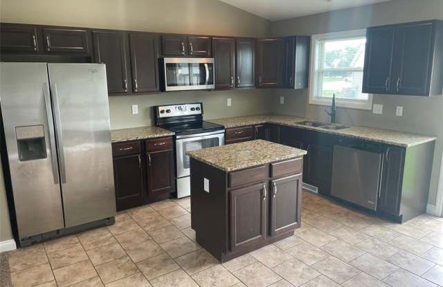 32 Rolling Rock Creek Court Gallery 3