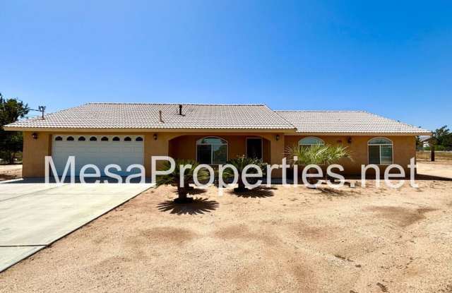 15601 Sultana St photos photos