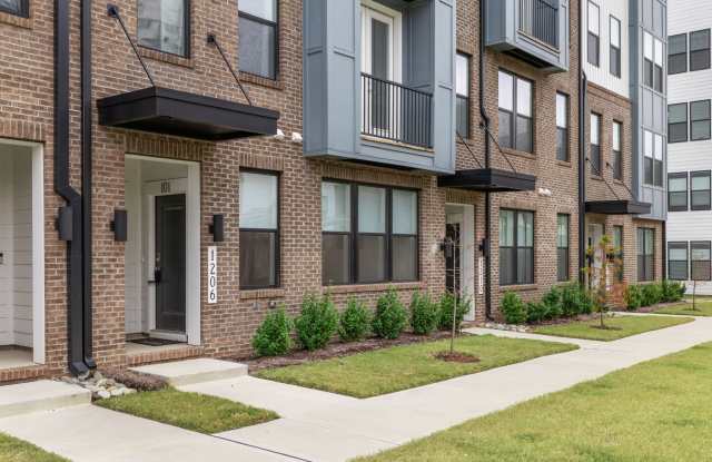 1206 Coach Station Alley - 101 photos photos